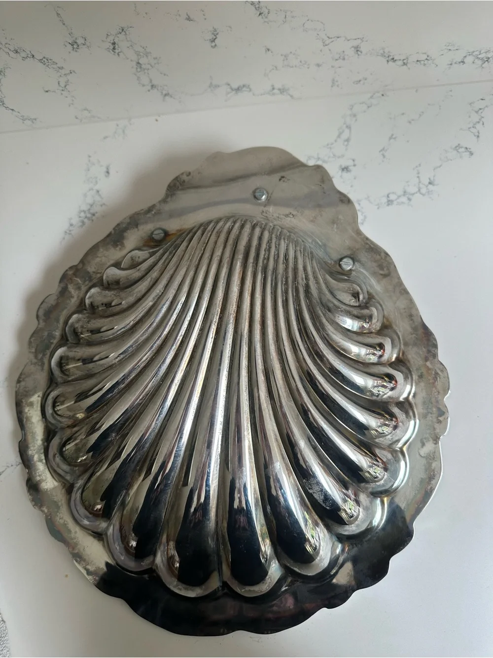 1940s Silver-Played Shell Serving Tray - Elegant Home Dining - vintage - Picture 13 of 14